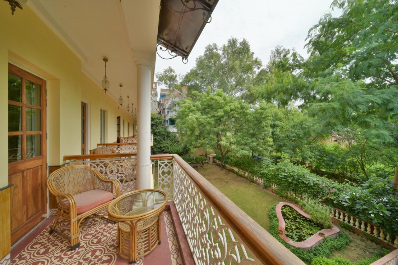 Hotel Jai Niwas Jaipur Luaran gambar
