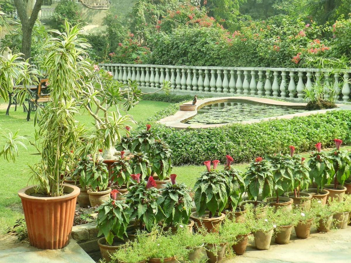 Hotel Jai Niwas Jaipur Luaran gambar